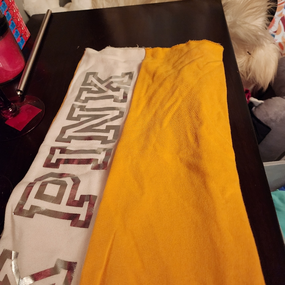 Victoria's Secret Pink size L yellow sweat pants